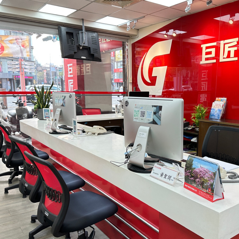 高雄電腦教室｜高雄火車站前、專人管理、設備新、專業度高