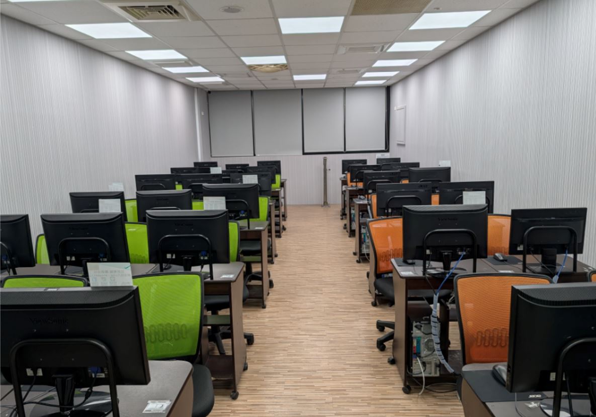 豐原電腦教室｜豐原站前、專人管理、小班制大空間皆宜